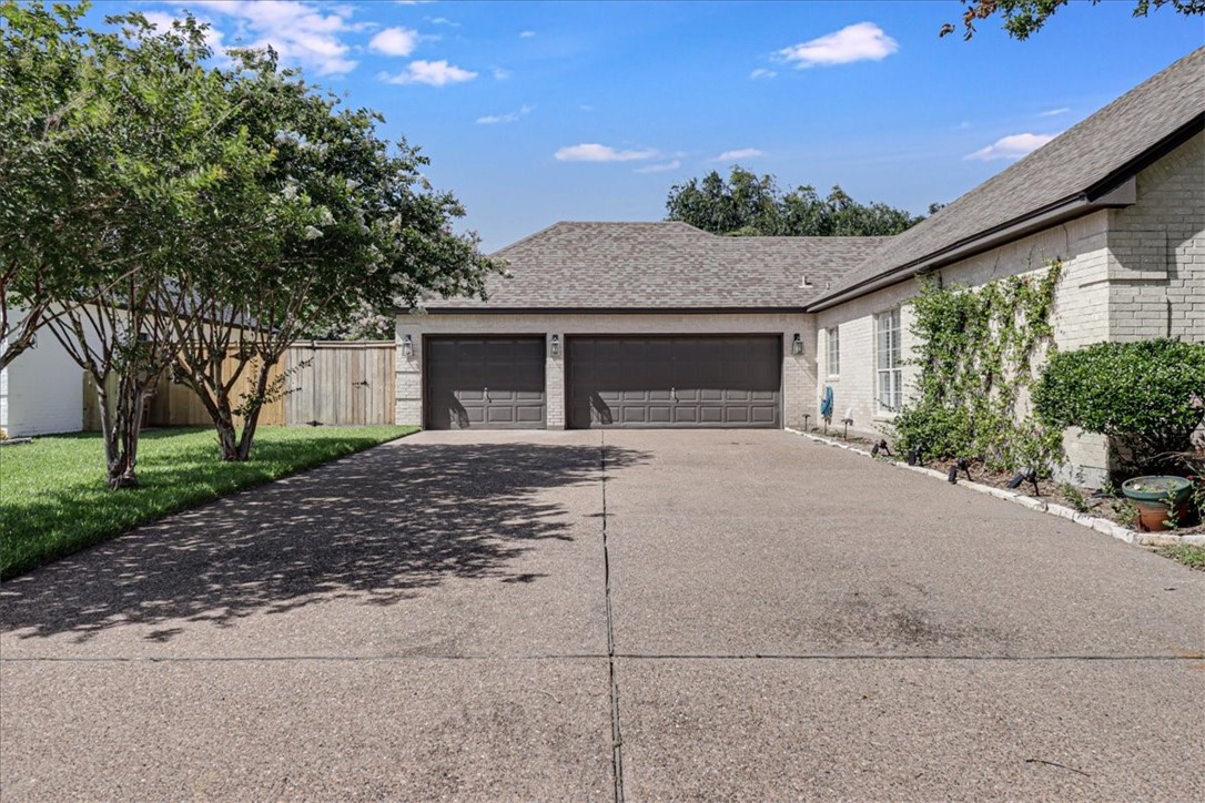 6046 Tarafaya Dr Property Photo 40