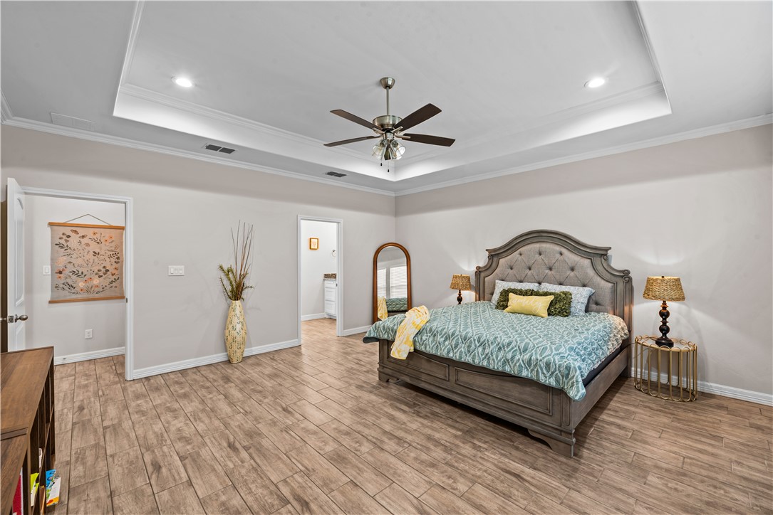 4133 Midlands St Property Photo 17
