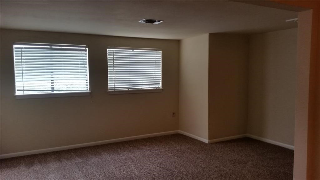 2725 Santa Fe St E Property Photo 8