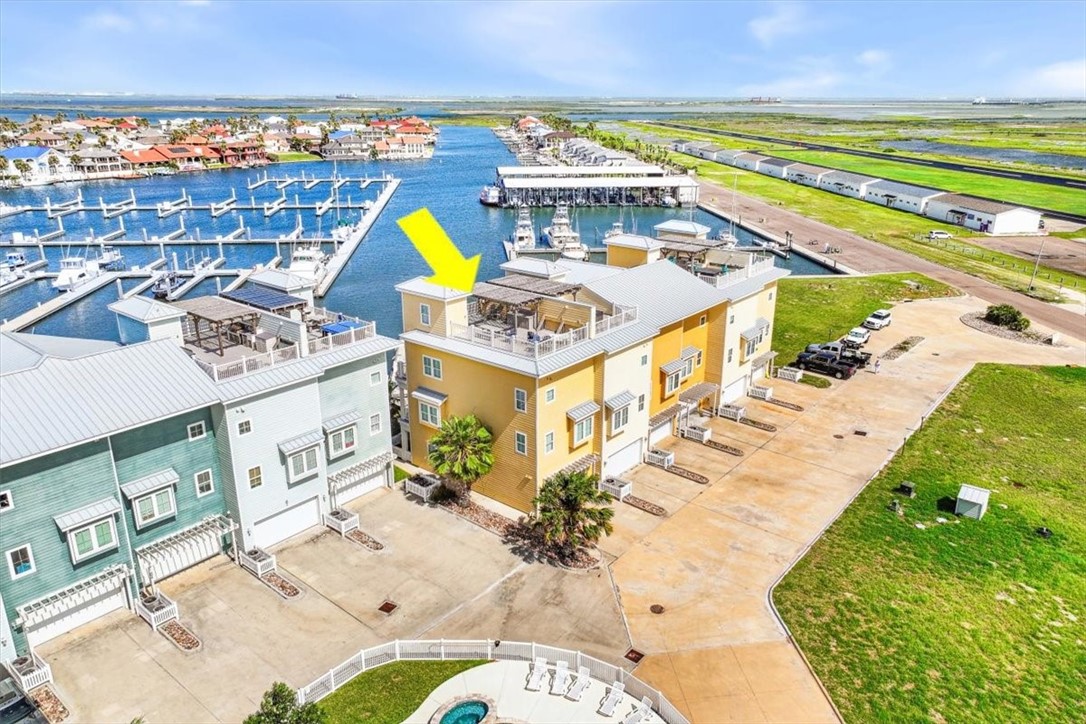 200 Piper B1 Property Photo 1