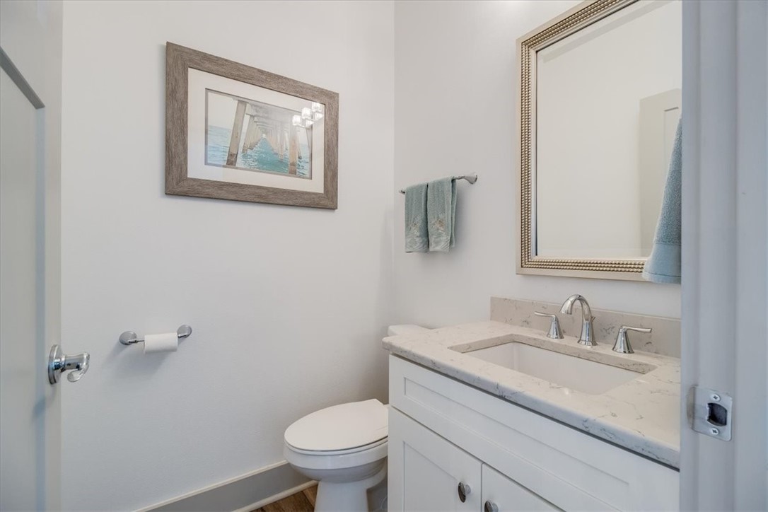 200 Piper B1 Property Photo 29