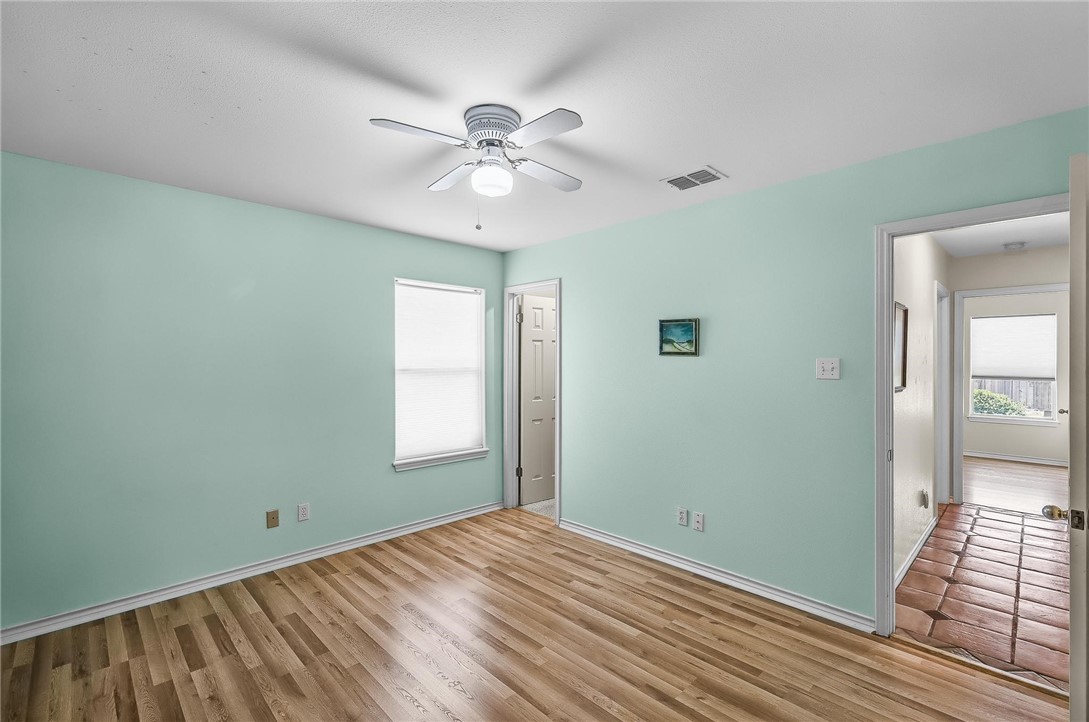 15658 Cumana Dr Property Photo 18