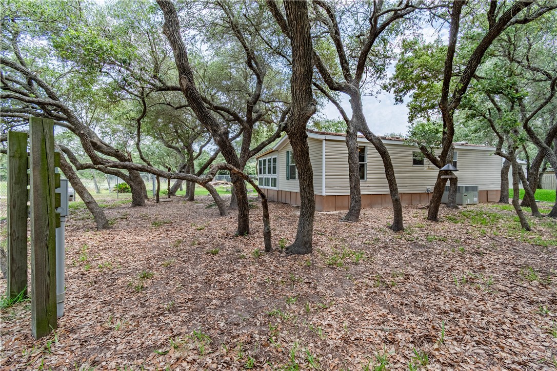 1128 N Hood St Property Photo 31