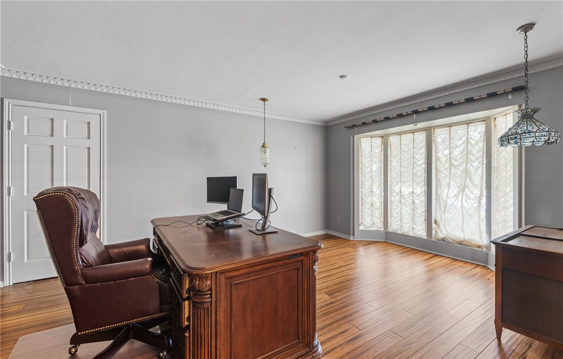 5222 Wooldridge Property Photo 4