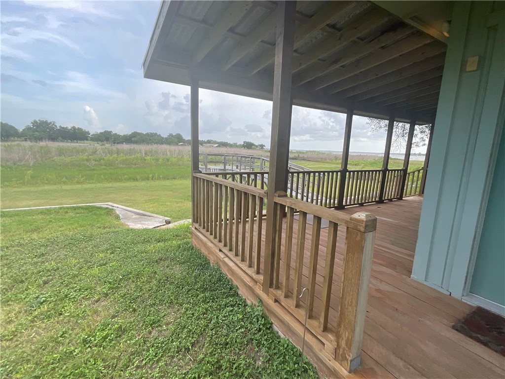 105 Canal St Property Photo 7