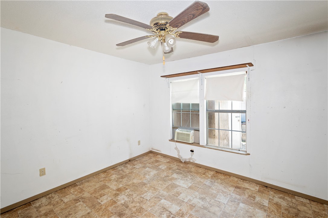 2407 David St Property Photo 10