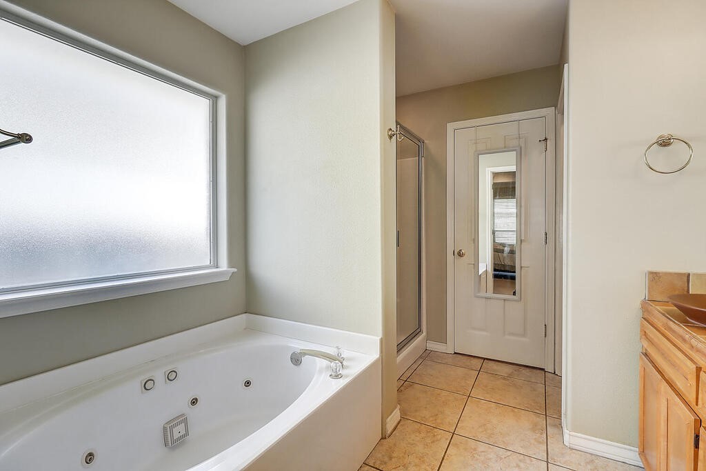 6613 Belvoir Ave Property Photo 27