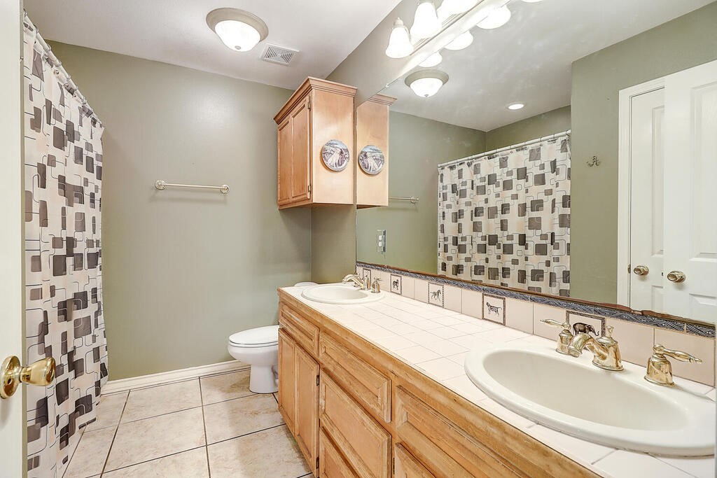 6613 Belvoir Ave Property Photo 31