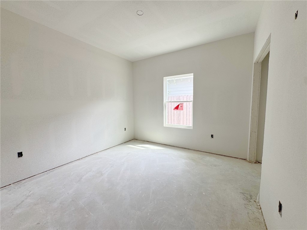 101 Broad Oak Dr Property Photo 13