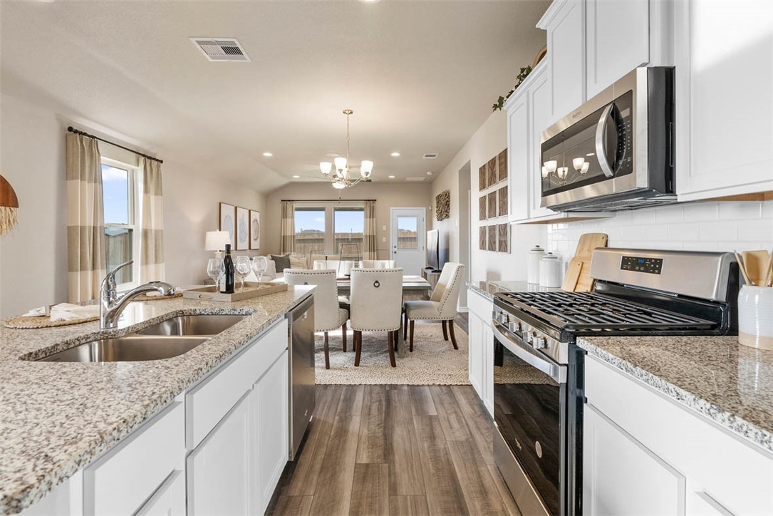 7645 Bullrider Property Photo 4