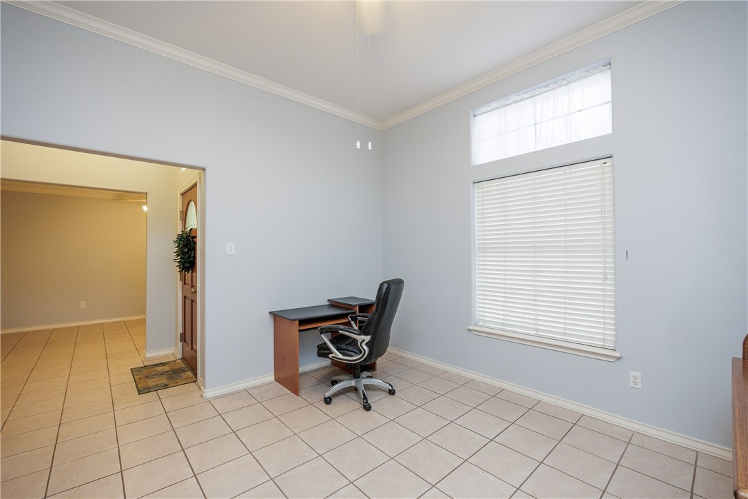 3829 Brockhampton Ct Property Photo 7