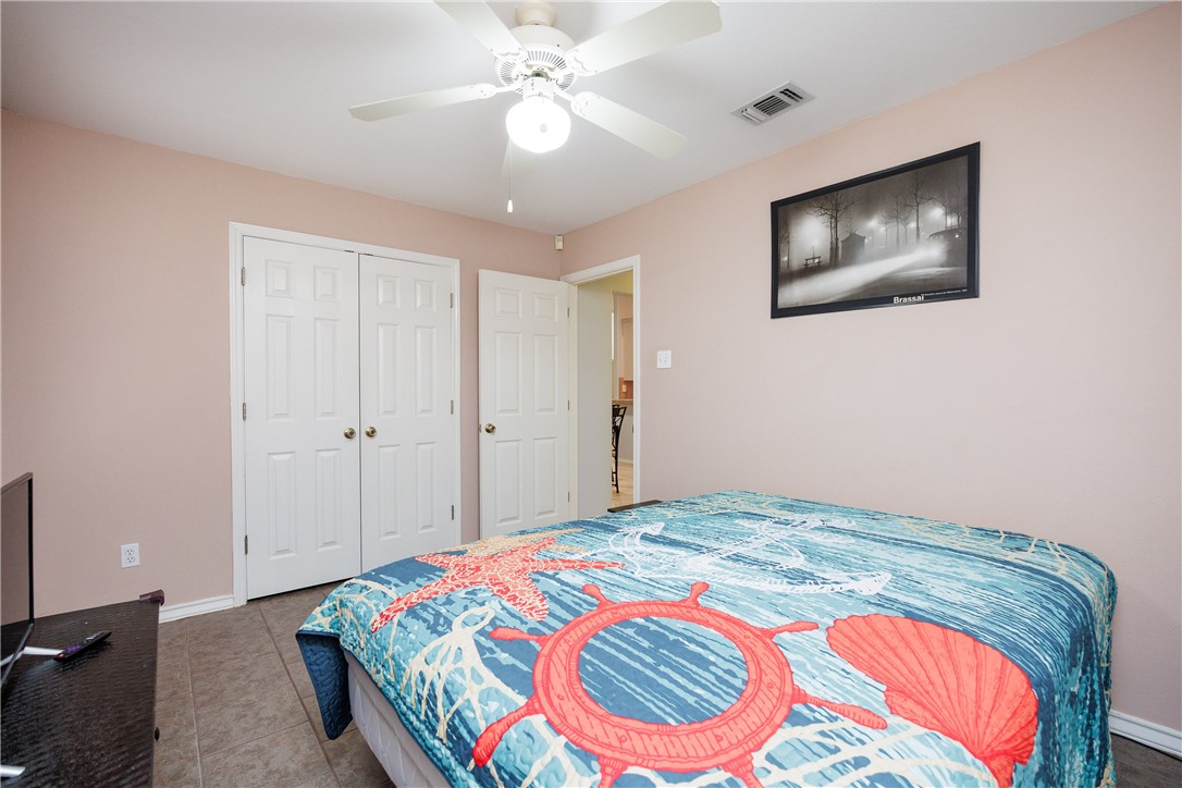3829 Brockhampton Ct Property Photo 18