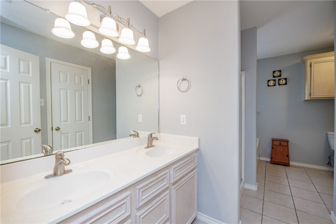 3829 Brockhampton Ct Property Photo 23