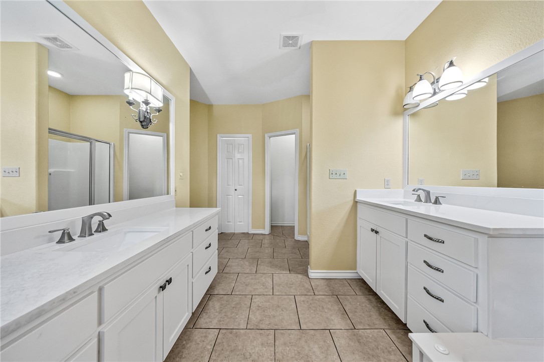 316 Pebble Beach Dr Property Photo 14