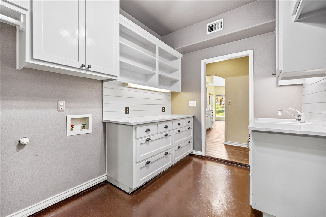 316 Pebble Beach Dr Property Photo 27