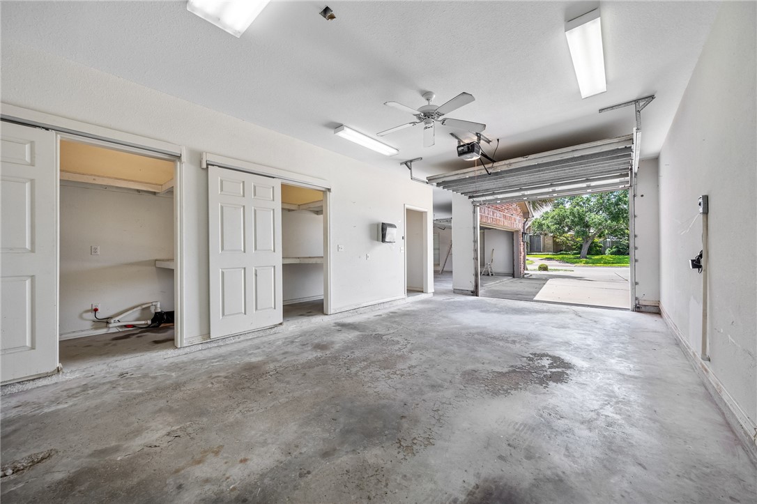 316 Pebble Beach Dr Property Photo 29