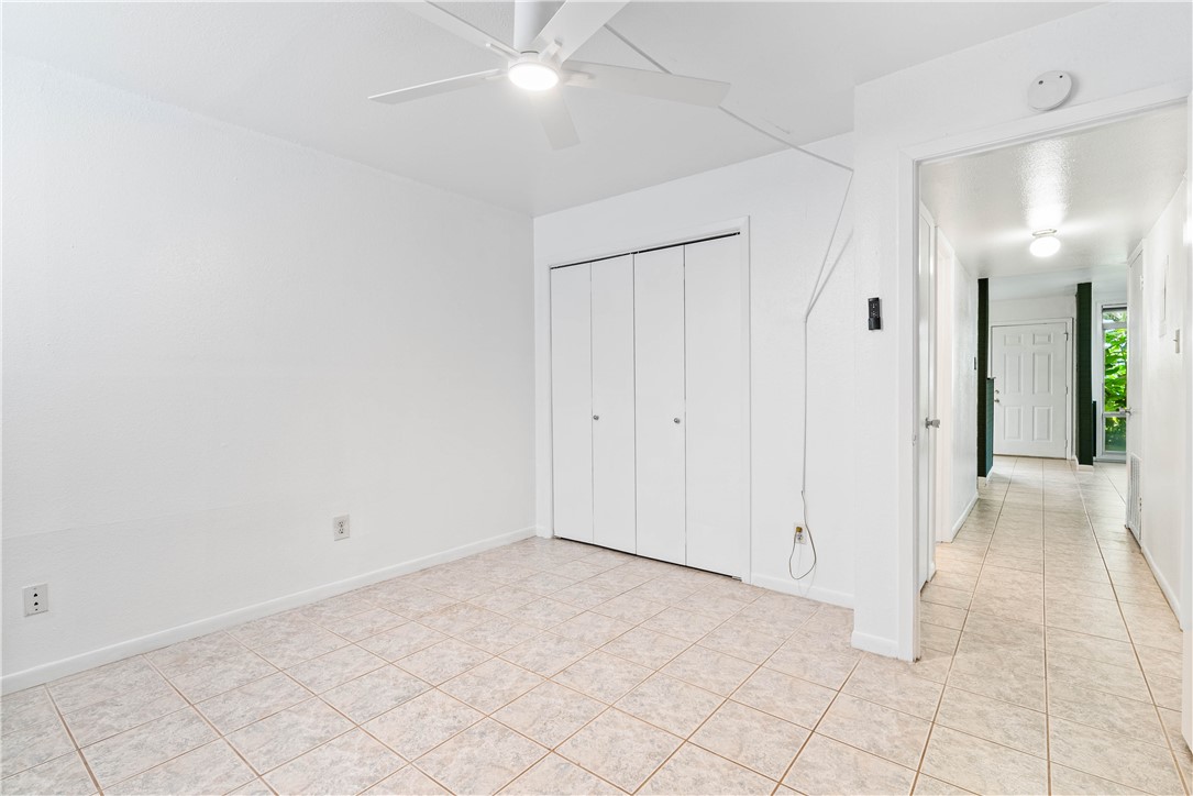 3402 Ocean Dr 16 Property Photo 14