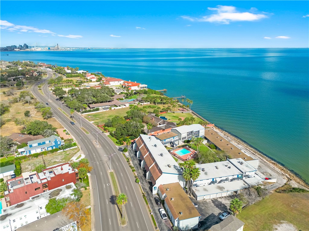 3402 Ocean Dr 16 Property Photo 21