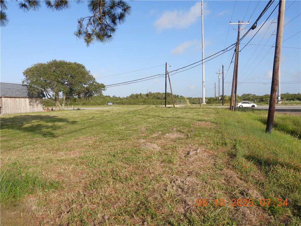 1901 Flour Bluff Dr Property Photo 11