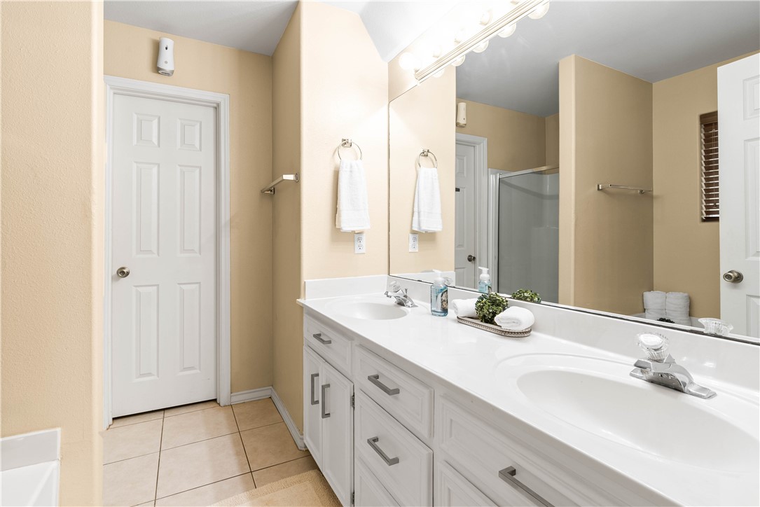 3837 Brockhampton Ct Property Photo 15