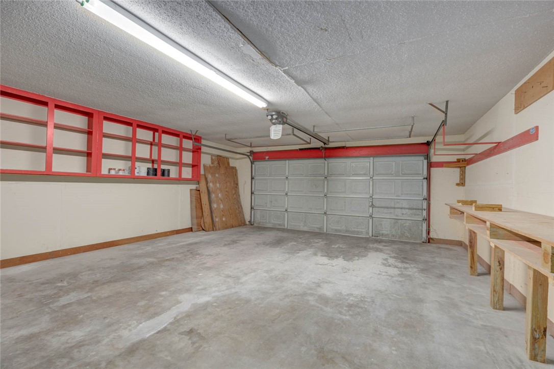 2213 Live Oak Dr Property Photo 24