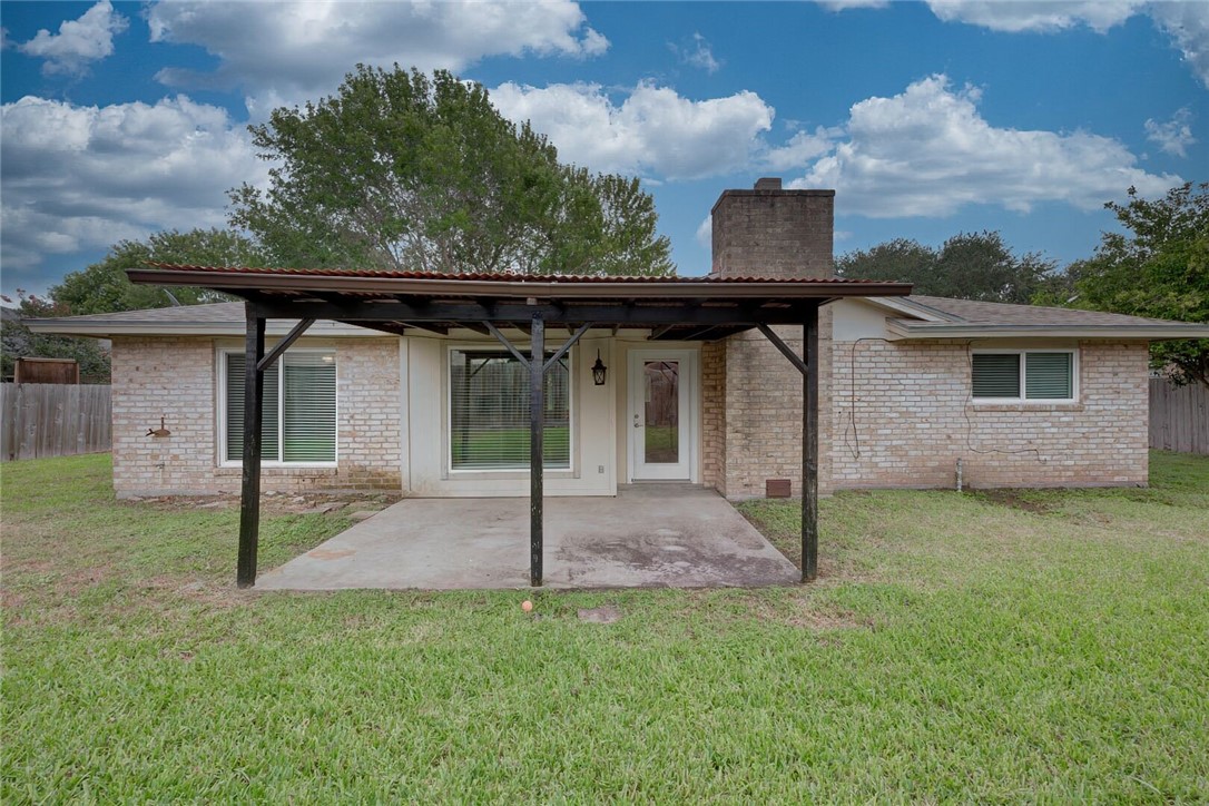 2213 Live Oak Dr Property Photo 25