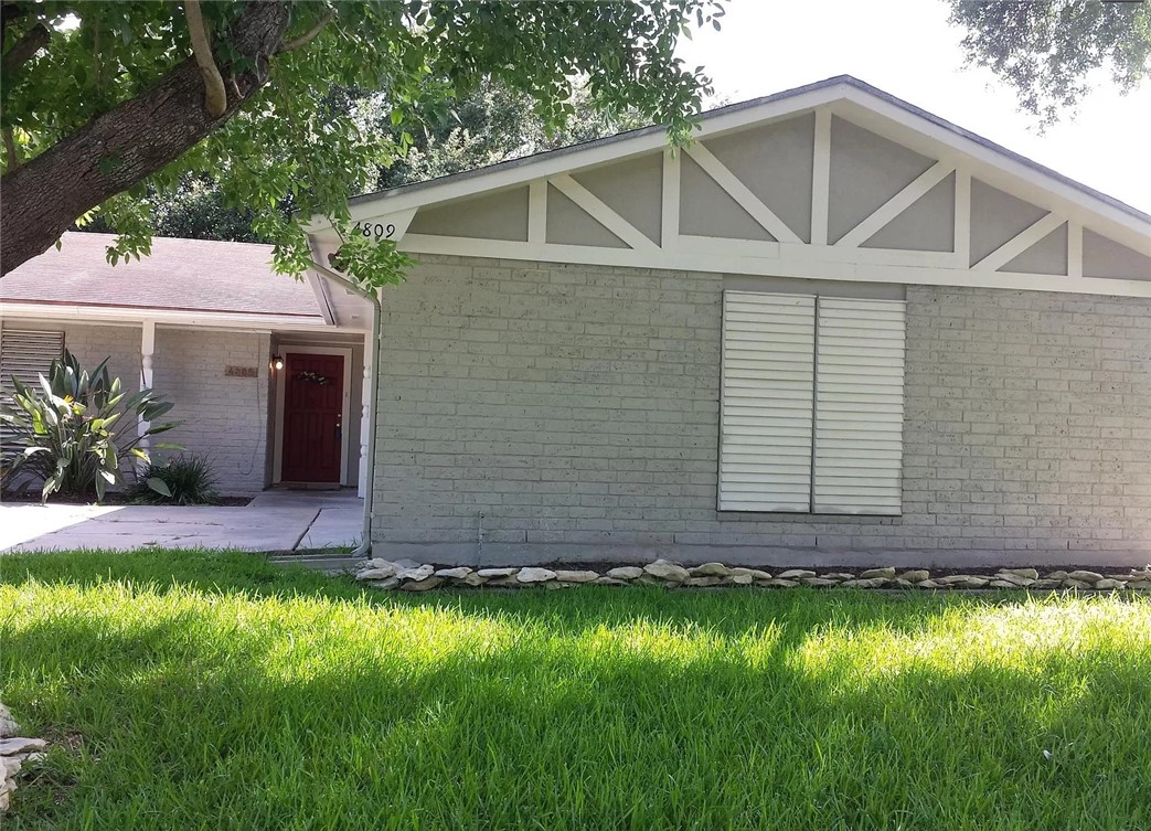 4809 Goldeneye Dr Property Photo 1