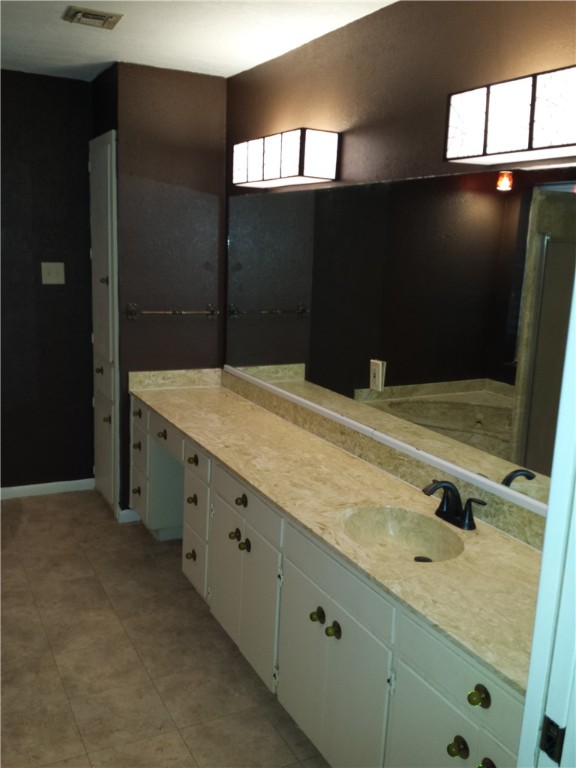 4809 Goldeneye Dr Property Photo 6