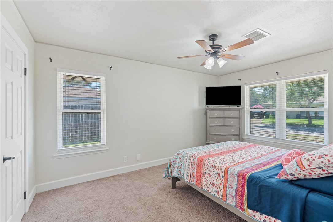 1010 Weber Pkwy Property Photo 19