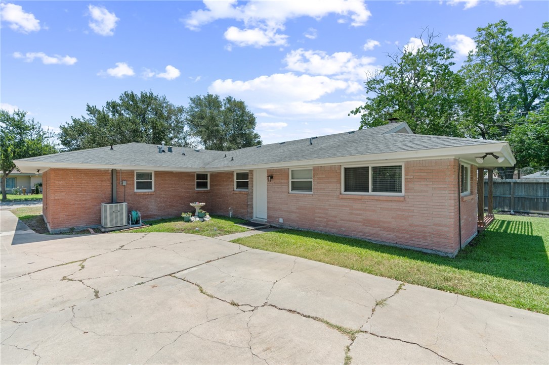 1010 Weber Pkwy Property Photo 29