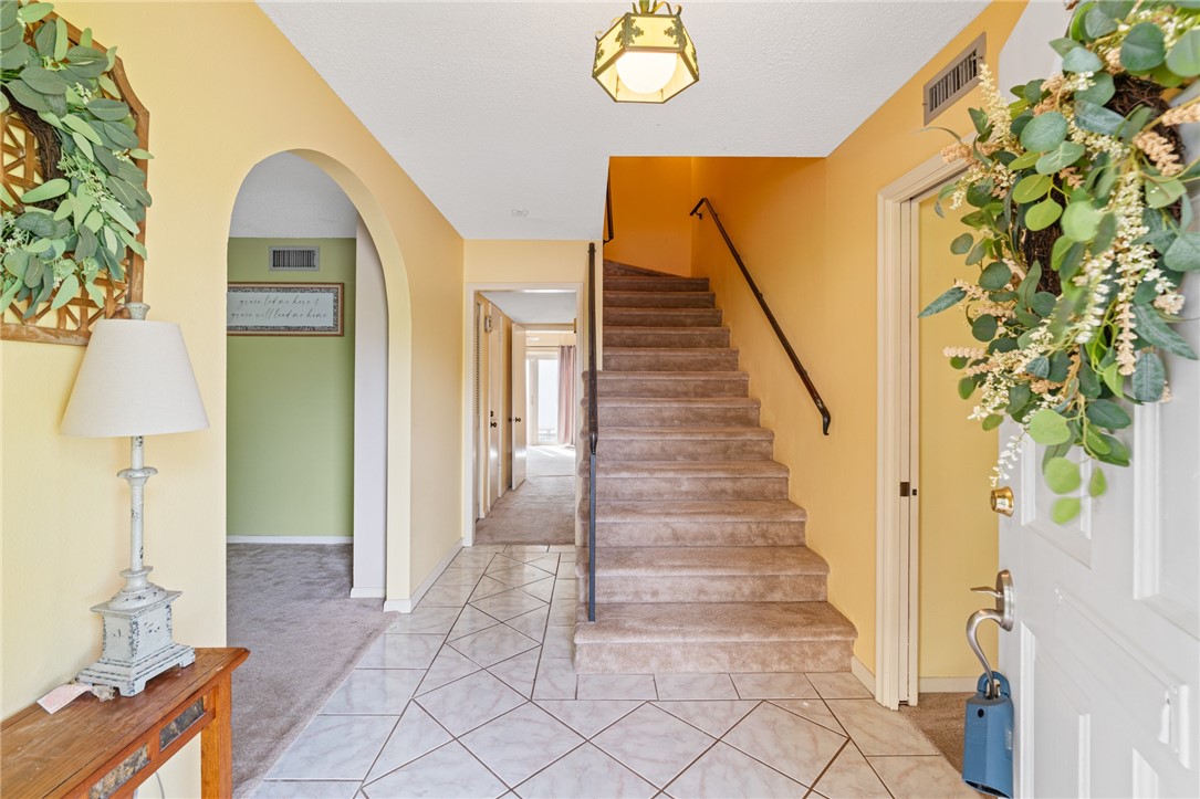 68 Townhouse Property Photo 2