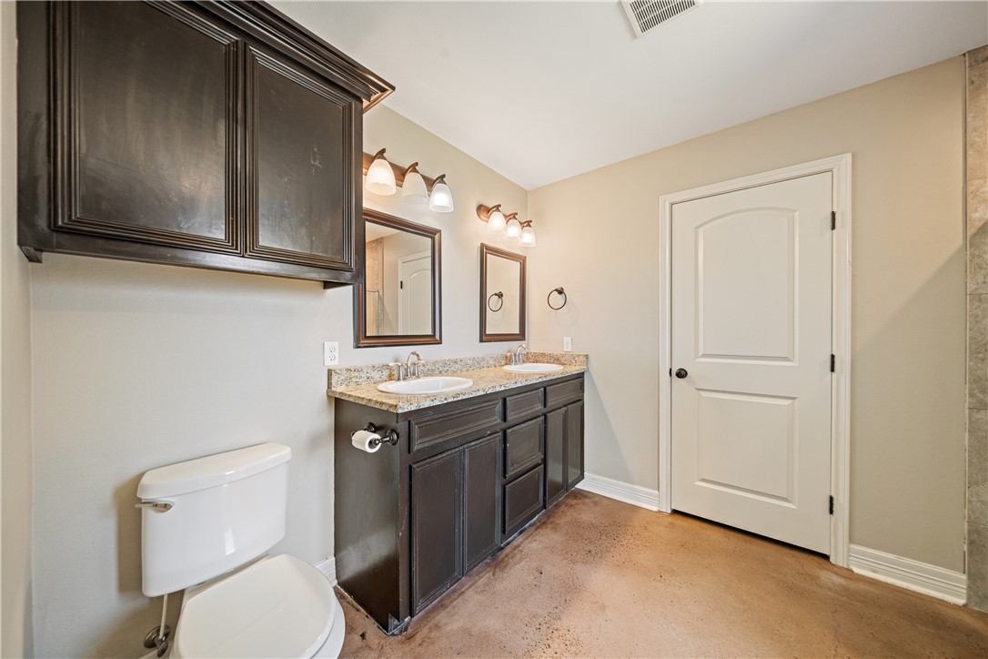 2706 Lake Rhapsody Dr Property Photo 17
