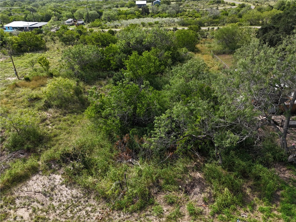 106 & 108 Navaho Property Photo 5