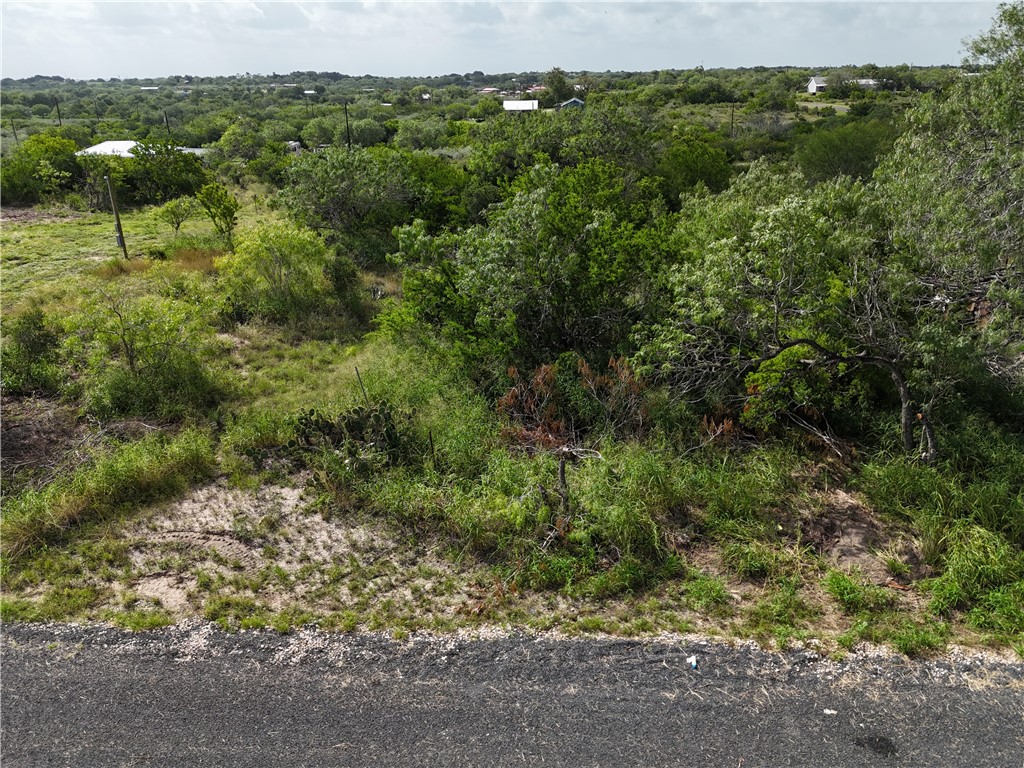 106 & 108 Navaho Property Photo 6