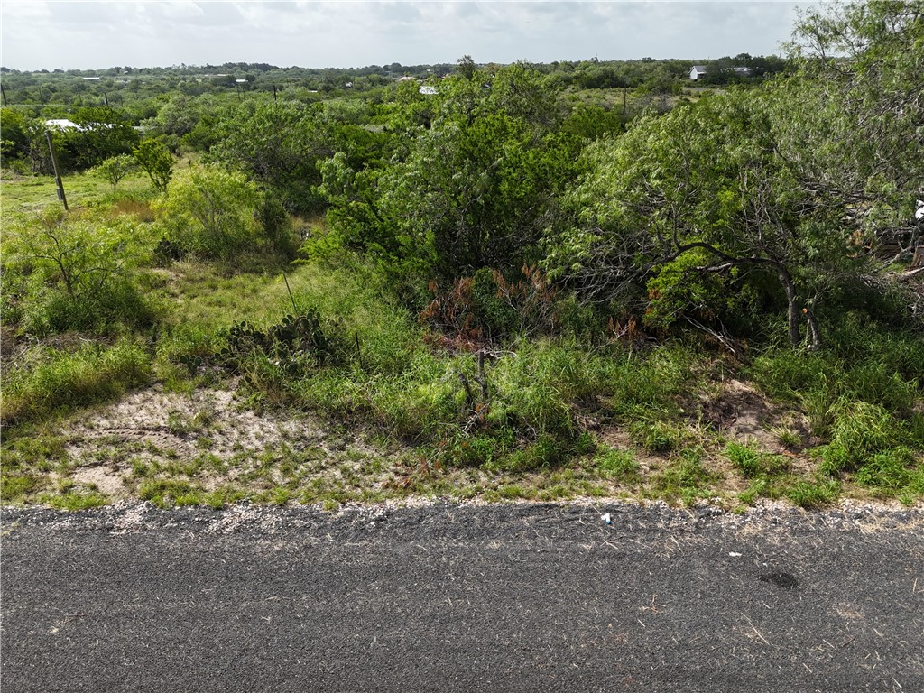 106 & 108 Navaho Property Photo 8