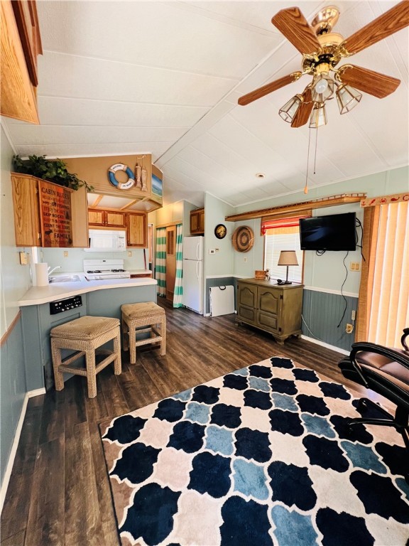 312 Traylor Ave Property Photo 16