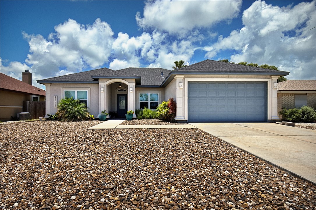15229 Capstan St Property Photo 1