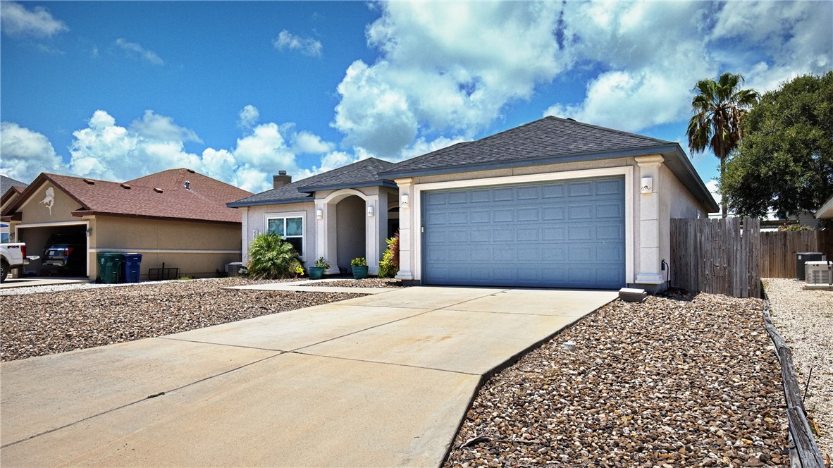 15229 Capstan St Property Photo 2