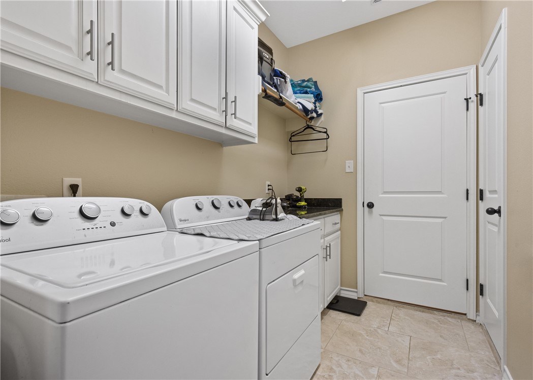 15229 Capstan St Property Photo 27