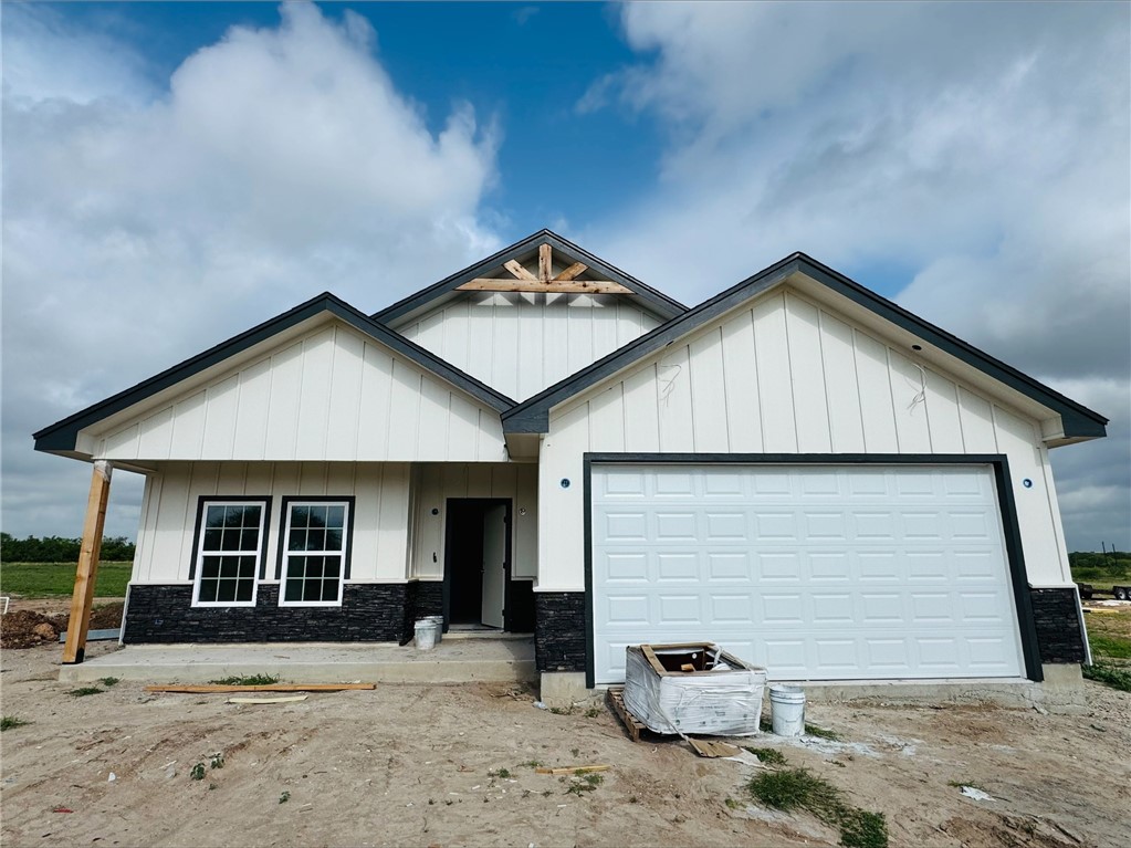 157 County Road 150 Property Photo 1