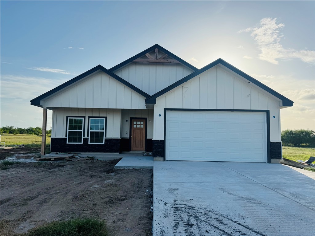 157 County Road 150 Property Photo 1