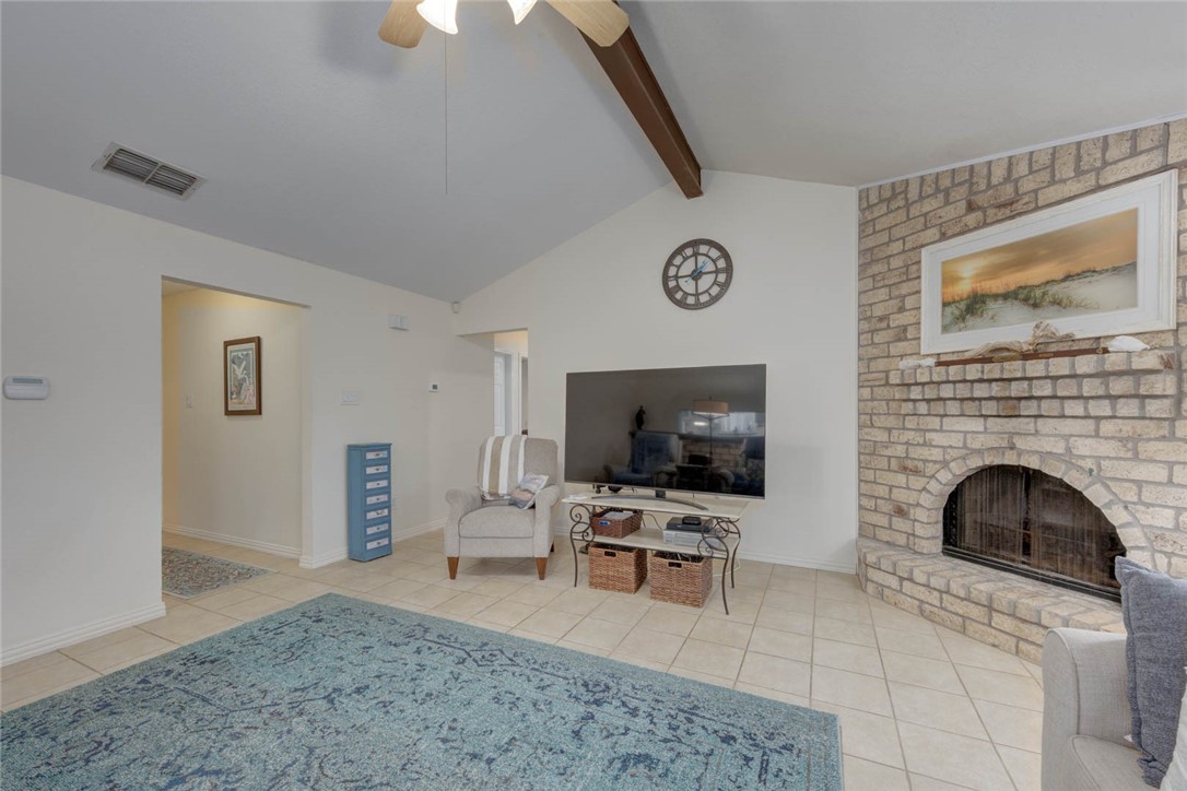 813 Saint Paul Property Photo 6