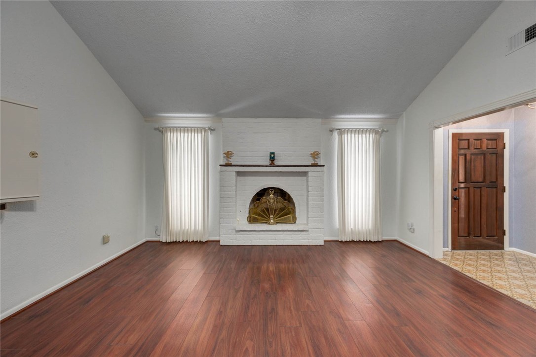 4621 Weiskopf Property Photo 4