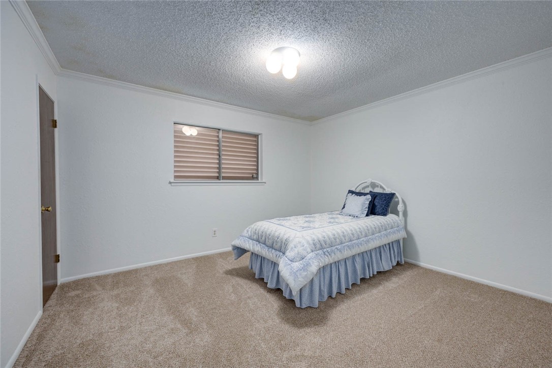 4621 Weiskopf Property Photo 26