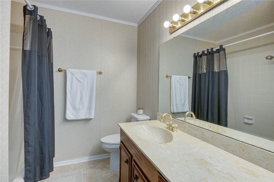 4621 Weiskopf Property Photo 29