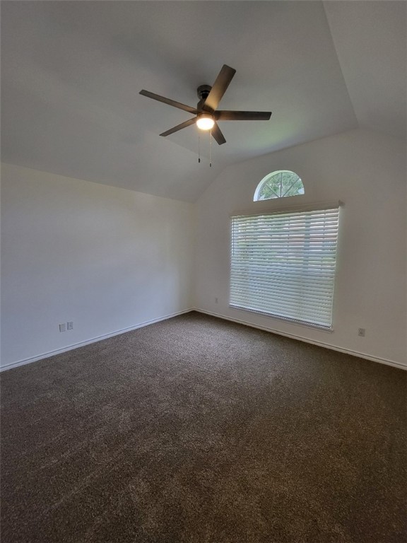 4909 Lake Nocona Dr Property Photo 8