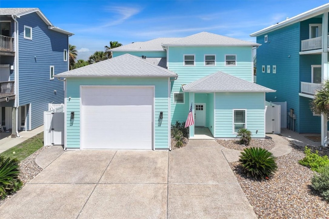 827 Oceanside Property Photo 1