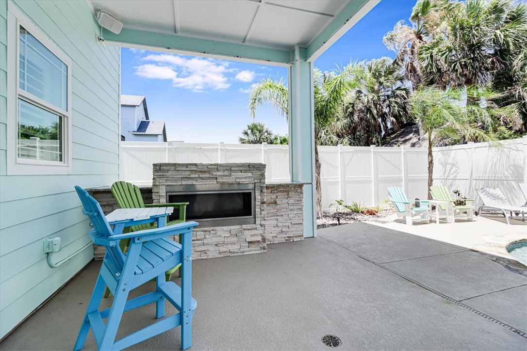 827 Oceanside Property Photo 33