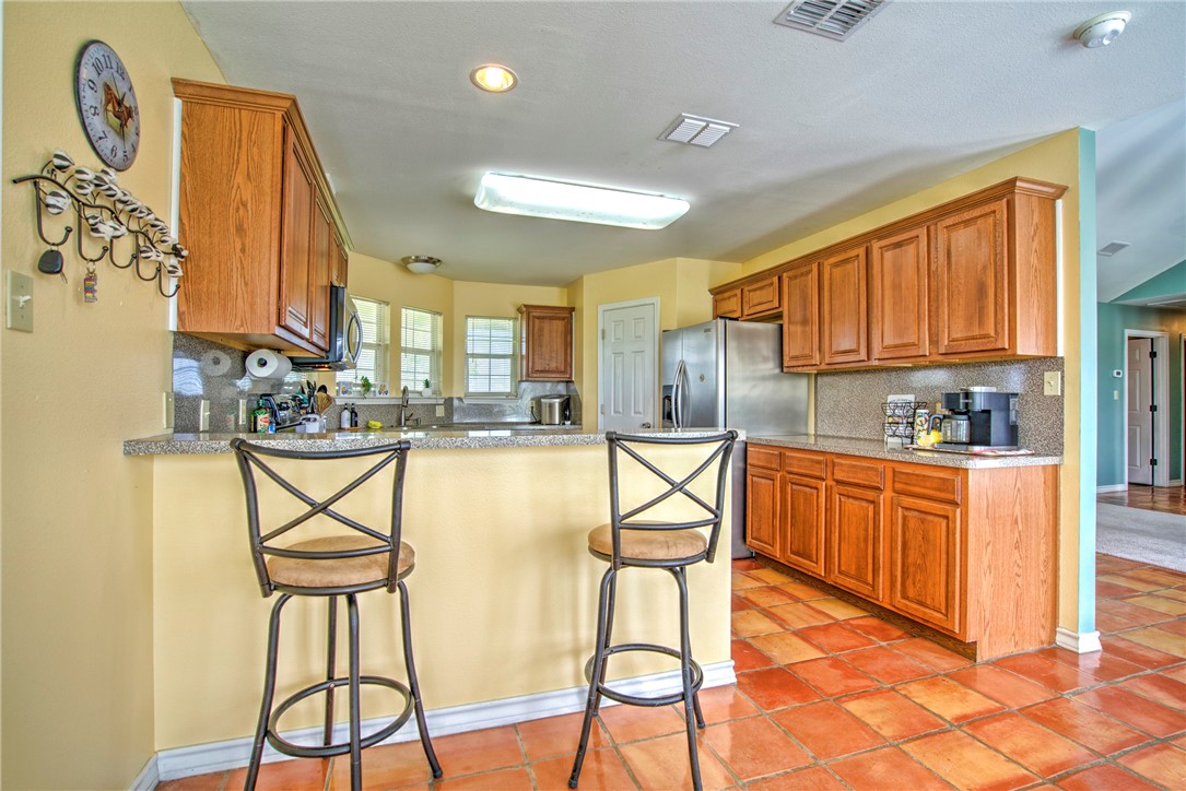 9386 Private Road 2155 Property Photo 31