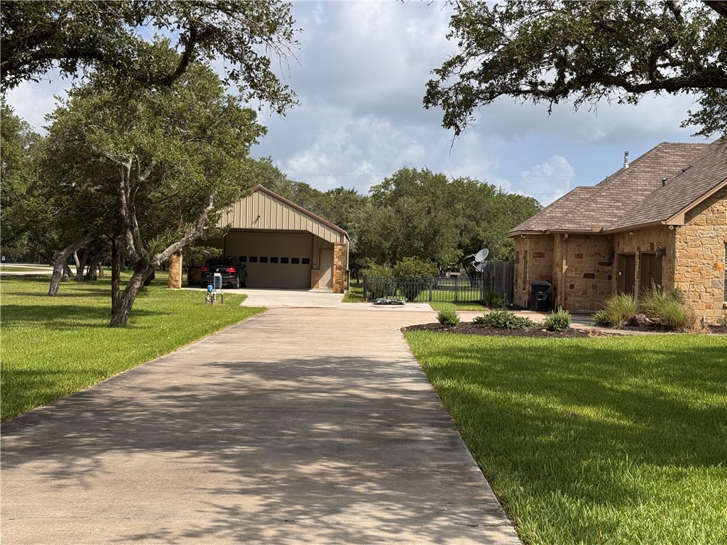 18 Post Oak Property Photo 3